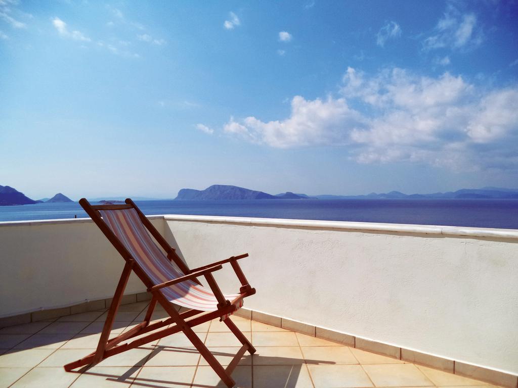 Vlichos Studio Apartment Hydra  Chambre photo