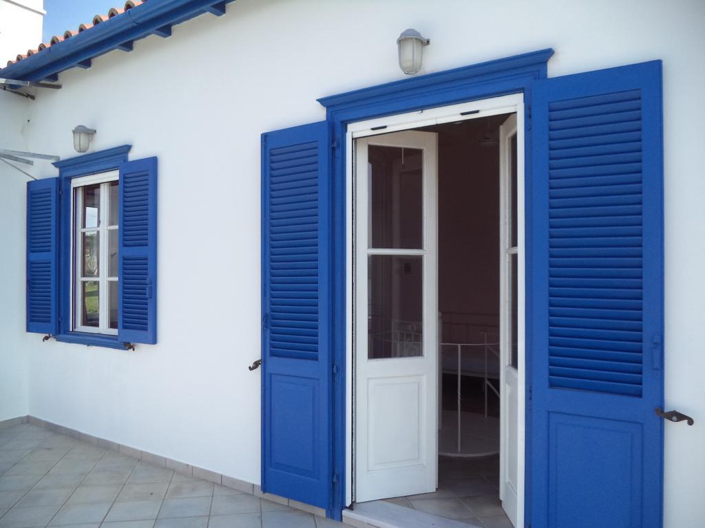 Vlichos Studio Apartment Hydra  Chambre photo